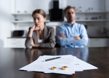 ¡Sorprendente! Pareja se divorcia tres minutos después de casarse