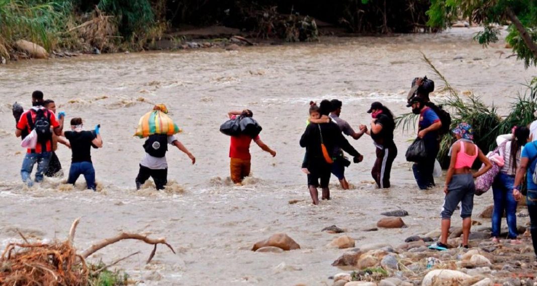 ¡ESCALOFRIANTE! Conozca la historia de una venezolana violada por siete hombres en Colombia