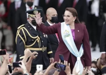 Xiomara Castro asume la presidencia de Honduras: “Mi gobierno no continuará con la vorágine de saqueo”