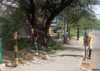 Gobernación del Zulia realiza labores de limpieza y acondicionamiento en avenidas de Maracaibo