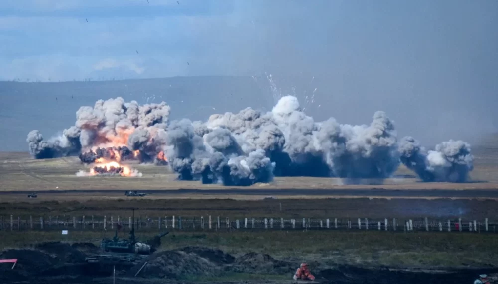 Rusia bombardea zonas separatistas de Ucrania: Estados Unidos alerta por «provocaciones»