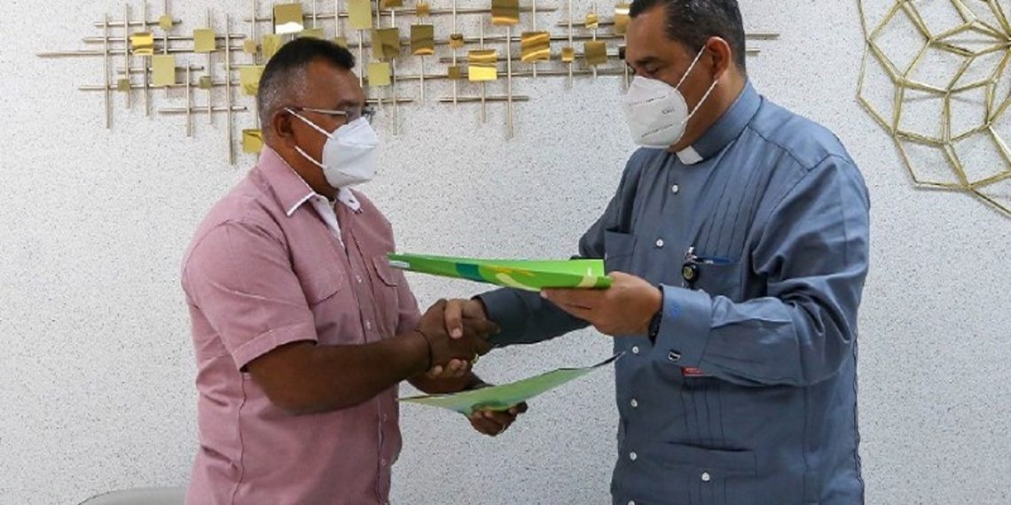 Mppee y la Ucsar firman convenio interinstitucional y académico