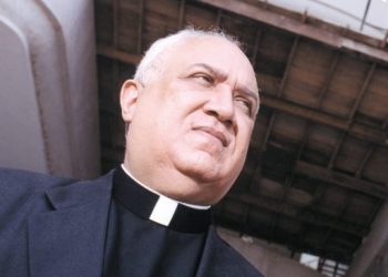 MURIÓ EL PADRE OCANDO