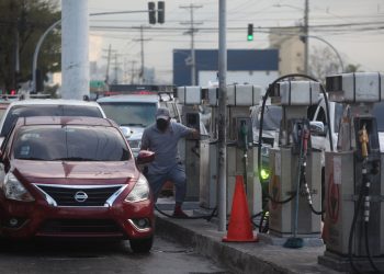 Panamá vive la mayor alza en precios de combustible en ocho años
