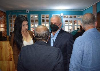 El Alcalde de San Francisco Gustavo Fernández se reúne con sus colegas periodistas ¿Nos dará la pauta a todos?