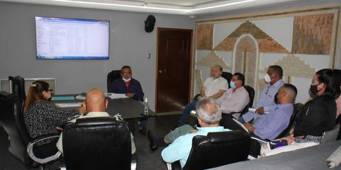 Alcaldia y Cámara Municipal de San Francisco revisarán Ordenanza sobre las actividades económicas el municipio sureño