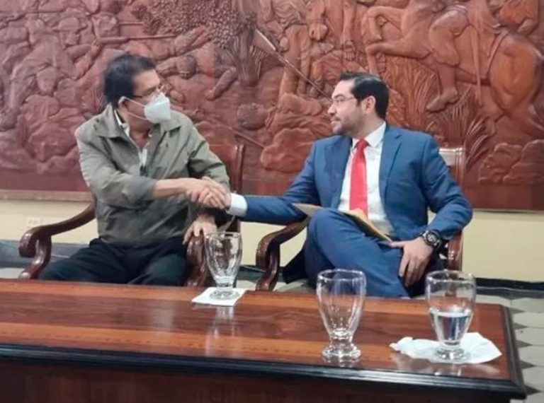Acuerdo pone fin a crisis legislativa en Honduras