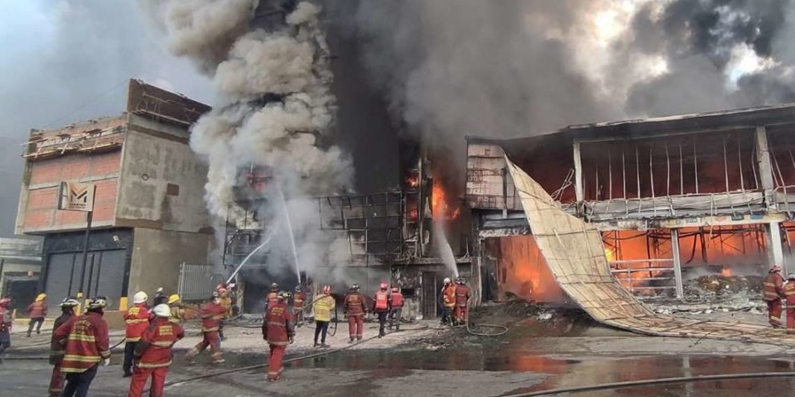Cine Citta correrá con los daños causados por el incendio