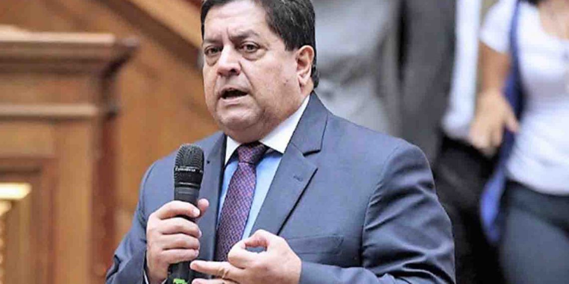 Edgar Zambrano: Es «urgente» retomar diálogo con Maduro