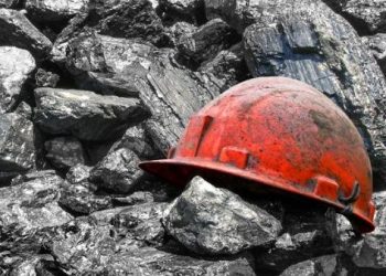 13 fallecidos tras explosión en una mina de carbón en Colombia