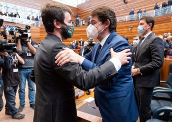 Ultraderecha gobernará en España por primera vez desde Franco