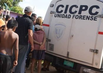 ¡HORROR! Asesina a su esposa embarazada en Santa Rosa de Agua
