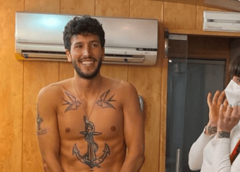 ¡Vea aquí! Sebastián Yatra en pelotas con un millón de like  (+Foto)