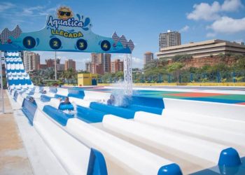 Disfruta la SEMANA SANTA con Pelícano y sus amigos en AQUATICA