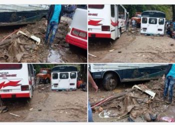 ASÍ ESTÁ CARACAS POR LAS LLUVIAS HOY