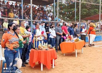 Se inició la final infantil de Pequeñas Ligas en San Francisco
