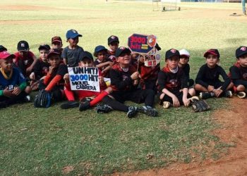 Niños y jóvenes de la Academia Águilas del Zulia celebran los 3000 de Miguel Cabrera (+FOTOS)