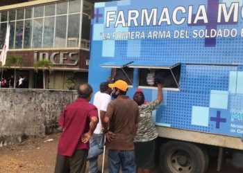Farmacia solidaria del Ejercito Bolivariano de Venezuela atiende a más de 300 usuarios en el INCES Maracaibo