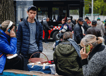 Rusia confirma la evacuación de civiles del sitio de Azovstal en Mariúpol