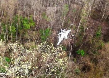 Grupos de rescate localizan avioneta que cayó a tierra en Charallave