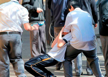 Espeluznante caso de bullying: Niños intentan empalar a un compañero de 13 años en Colombia