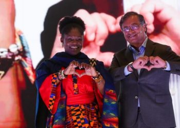 Sondeo avala a Petro-Márquez como fórmula ganadora en Colombia