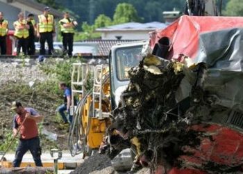 Fiscales en Alemania investigan a tres trabajadores ferroviarios tras fatídico accidente