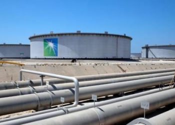 Exportaciones de petróleo de Arabia Saudita alcanzan su nivel más alto en dos años