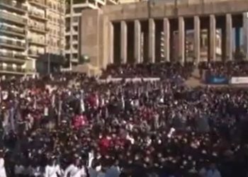 Vea el impresionante regalo de cumpleaños a Messi: 5000 chicos cantaron en el Monumento a la Bandera de Rosario