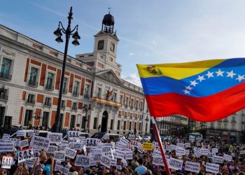 Venezolanos se beneficiarán de empleos para extranjeros en España