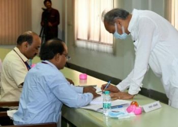 Parlamentarios de India eligen nuevo presidente