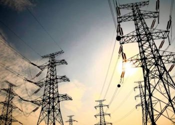 Autoridades venezolanas investigan ataque contra sistema eléctrico que afectó a Caracas