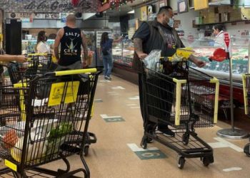 La inflación hace caer la confianza de los latinos en la economía de EE.UU.