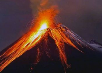 VOLCAN DE FUEGO EN GUATEMALA: Presenta explosiones moderadas y fuertes (+VIDEO)