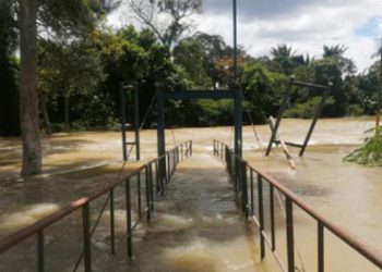Fuertes lluvias e inundaciones afectan a 500 familias en el estado Bolívar