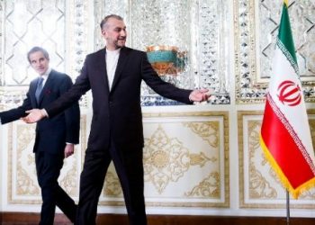 Irán descarta producir armamento nuclear aunque puede hacerlo