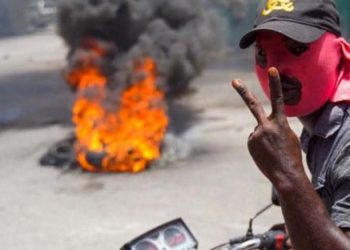 Consternación en Haití: dos periodistas fueron asesinados y quemados