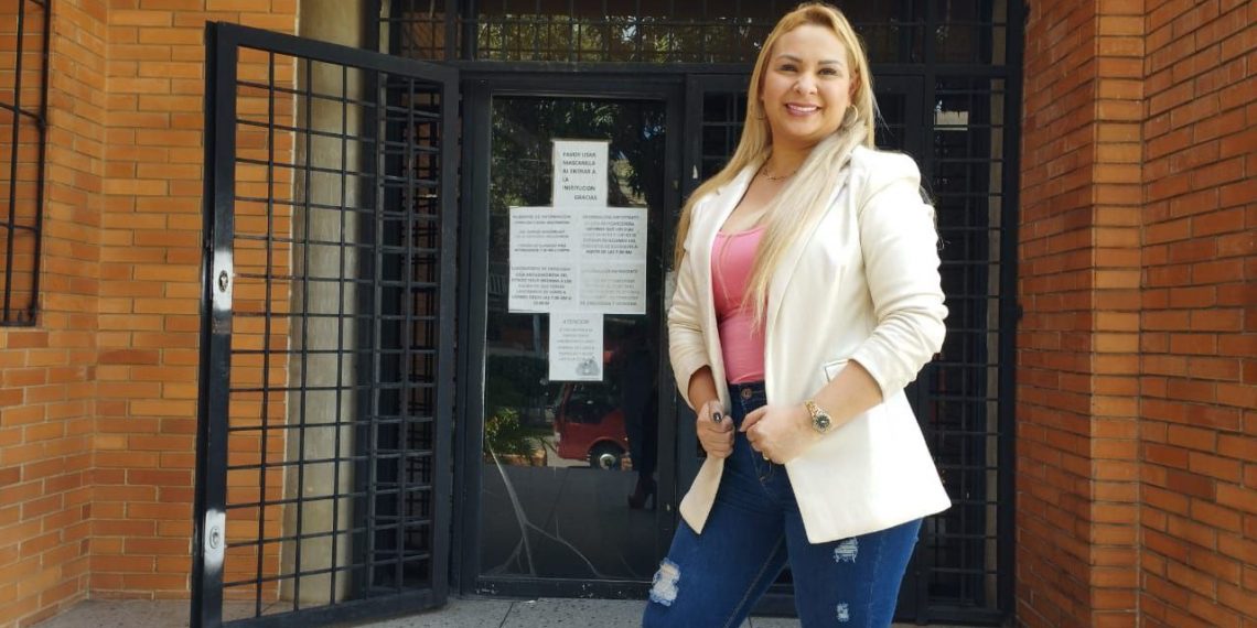 DRA. LINDZAY MELEAN: «El especialista en Anatomía Patológica no solo hace autopsias, también realiza biopsias, citologías e inmunohistoquímica»