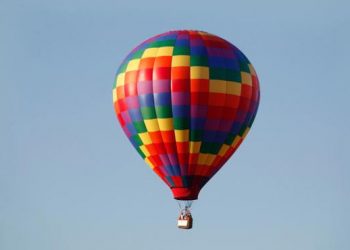Dos turistas murieron y tres más resultaron heridos tras ‘brutal’ descenso de globo aerostático en Turquía