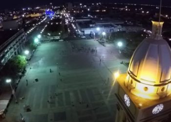 EN VIDEO: Recorrido nocturno por la plazoleta de la Virgen