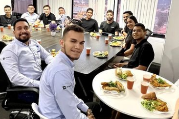 RED MASIVA celebra su CENA DE NAVIDAD: Feliz Año Nuevo para Todos