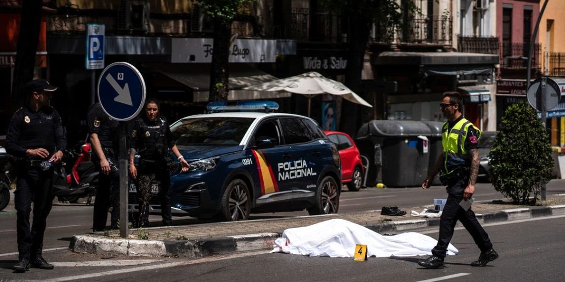 Persecución Policial en Madrid acabó en el atropello de dos hombres y tres sujetos detenidos