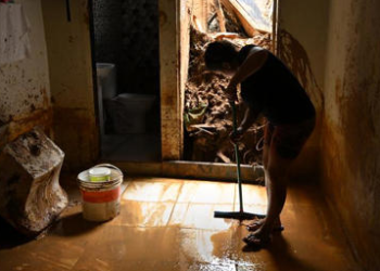 Lula sobrevuela zonas en emergencia por lluvias en Brasil