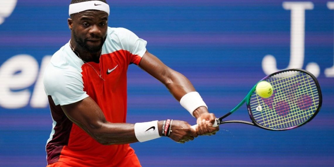 Tiafoe alcanza su primera final del año en el torneo de tenis de Houston