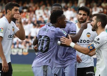 Real Madrid condena los hechos de odio contra Vinícius y presenta denuncia ante la Fiscalía