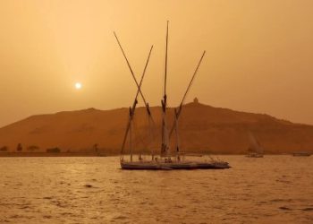 SE CUMPLE LA PROFECÍA: El RÍO NILO está ROJO (+Video)
