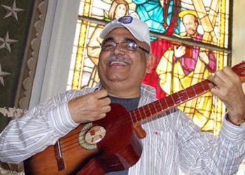 ¡URGENTE! Operarán al Poeta Diamantino RENATO AGUIRRE y NECESITA AYUDA