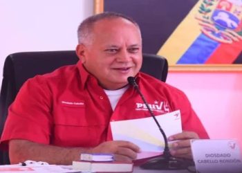¡PRIMER MENSAJE DEL CHAVISMO A EDMUNDO! Diosdado Cabello: «Estamos esperándolo en la bajadita»