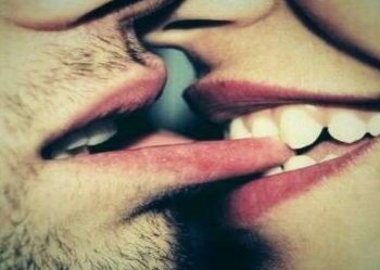 13 DE ABRIL: Hoy es Día Internacional del ÓSCULO