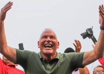 GANÓ DI MARTINO: VOLVIÓ, VOLVIÓ, VOLVIÓ Y EL CHAVISMO GANA EL ZULIA